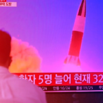 Corea del Norte dispara cohete a sus costas