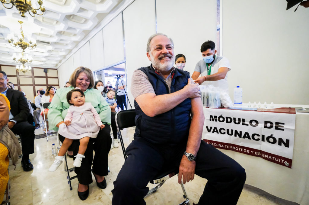 Inicia la campaña de vacunación invernal en Jalisco