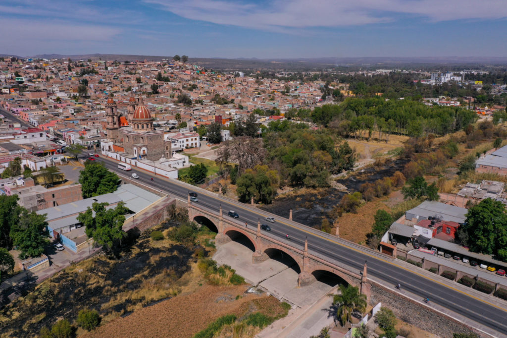 Puente vehicular Jalisco