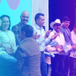 Municipios de Jalisco reciben la bandera del estado para sumarse a las celebraciones por su bicentenario